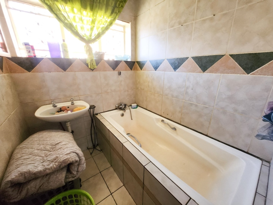 3 Bedroom Property for Sale in Adamayview North West